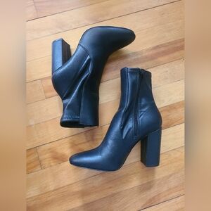 Aldo Aurella Ankle Boots Size 7